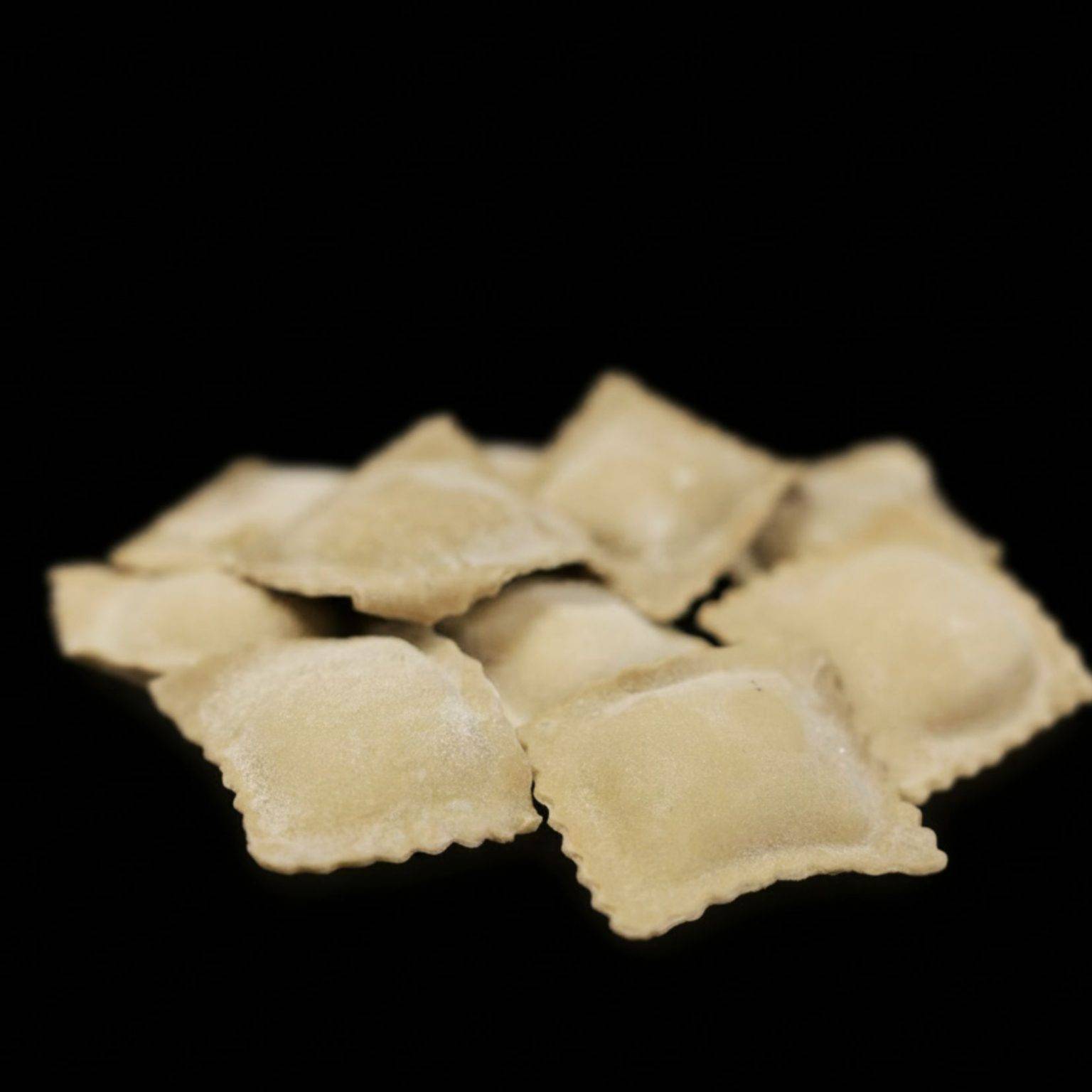 quelques raviolis champignons parsemés